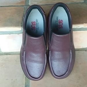 SAS Size 8.5 like new shoes.